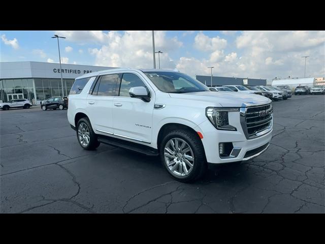 Photo of 2021 White Frost Tricoat GMC Yukon