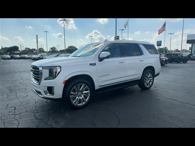 Photo of 2021 White Frost Tricoat GMC Yukon