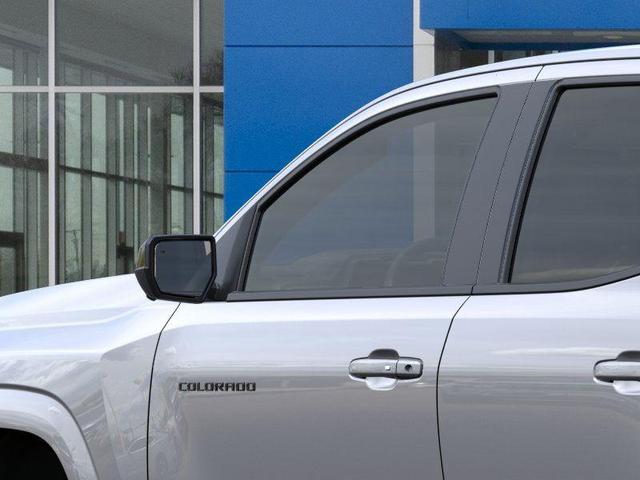 Photo of 2025 Sterling Gray Metallic Chevrolet Colorado