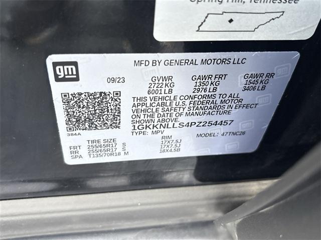 Photo of 2023 Ebony Twilight Metallic GMC Acadia