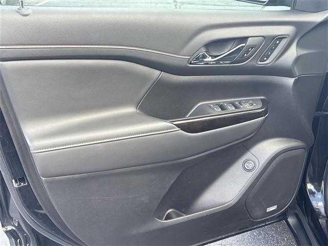Photo of 2023 Ebony Twilight Metallic GMC Acadia