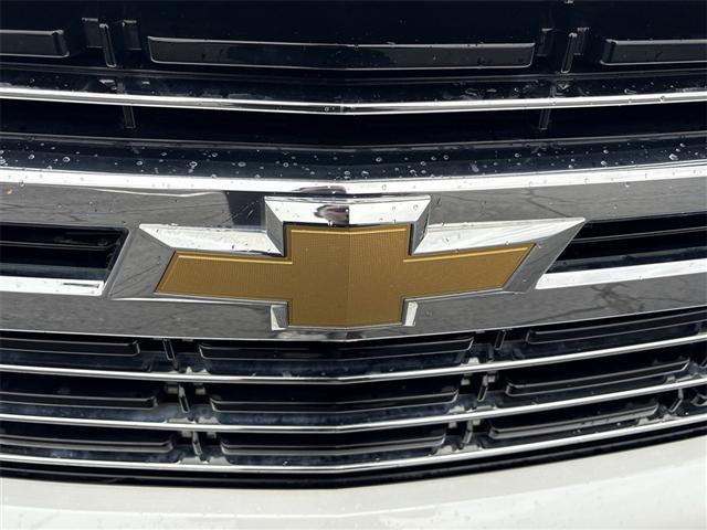 Photo of 2023 Iridescent Pearl Tricoat Chevrolet Tahoe