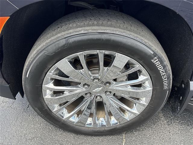 Photo of 2021 Midnight Blue Metallic Chevrolet Suburban