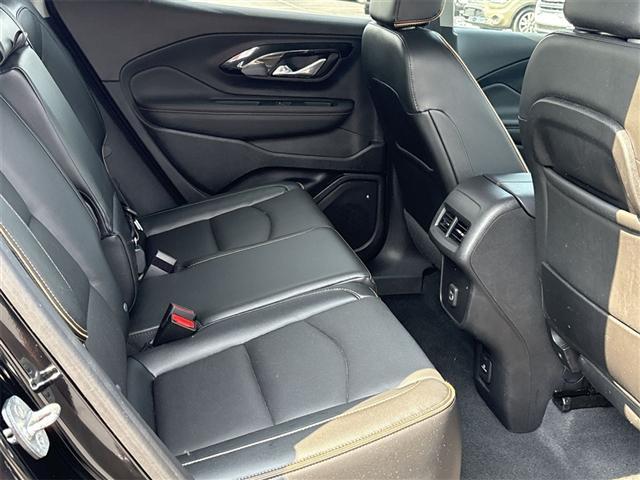 Photo of 2023 Ebony Twilight Metallic GMC Terrain