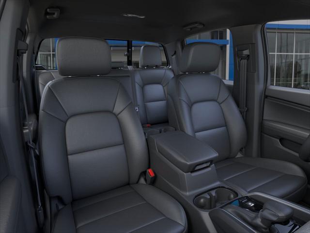 Photo of 2025 Summit White Chevrolet Colorado