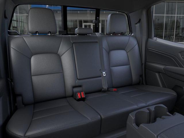 Photo of 2025 Summit White Chevrolet Colorado