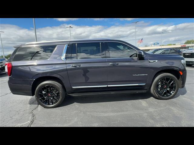 Photo of 2023 Titanium Rush Metallic GMC Yukon XL