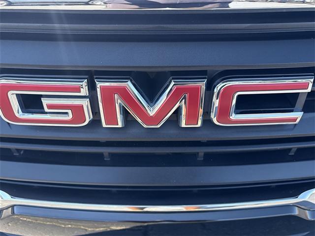 Photo of 2023 Ebony Twilight Metallic GMC Terrain