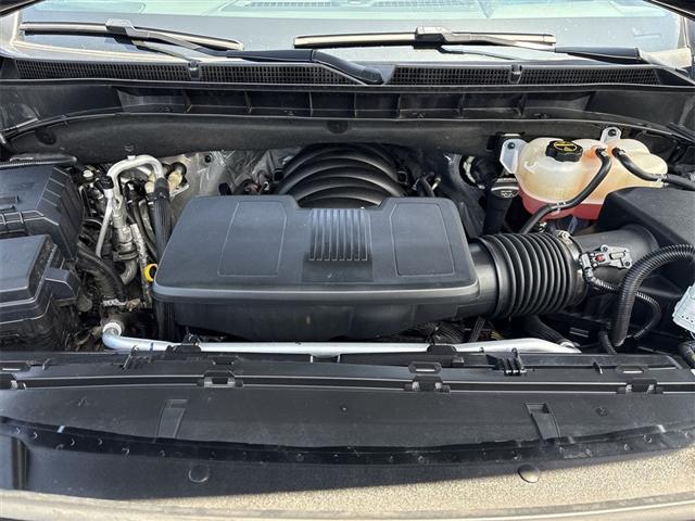 Photo of 2024 Onyx Black GMC Yukon