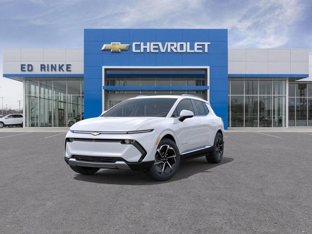 Photo of 2025 Summit White Chevrolet Equinox EV