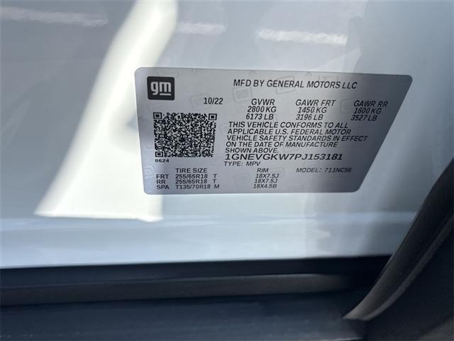 Photo of 2023 Summit White Chevrolet Traverse