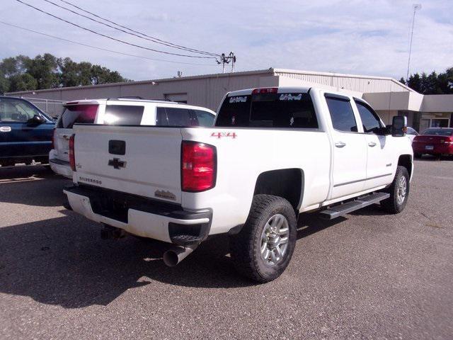 Photo of 2017 Summit White Chevrolet Silverado 3500