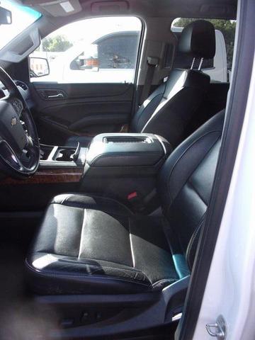 Photo of 2018 Summit White Chevrolet Tahoe
