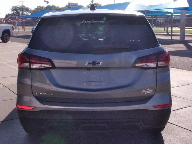 Photo of 2023 Sterling Gray Metallic Chevrolet Equinox