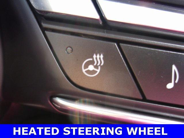 Photo of 2025 White Frost Tricoat Buick Enclave