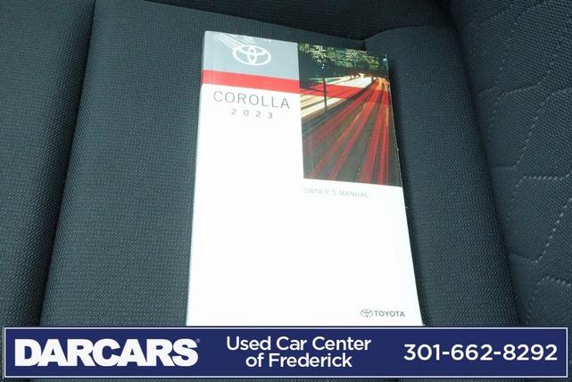Photo of 2023 Classic Silver Toyota Corolla