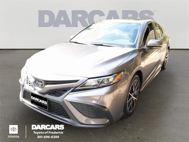 Photo of 2023 Predawn Gray Mica Toyota Camry