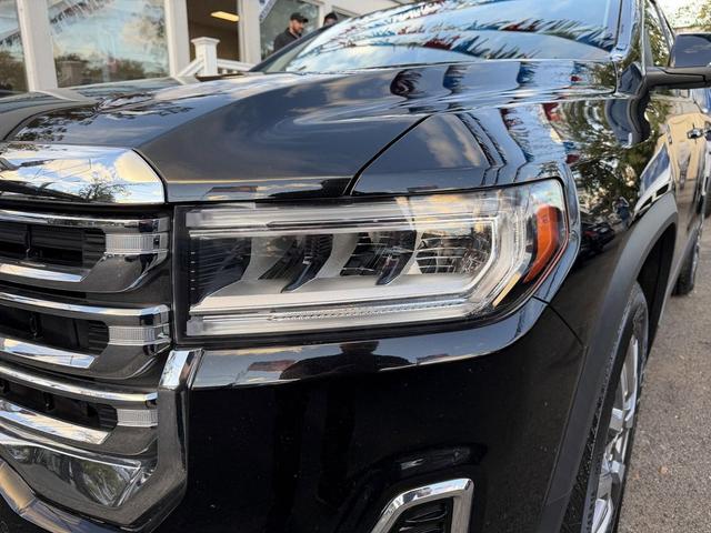 Photo of 2021 Ebony Twilight Metallic GMC Acadia