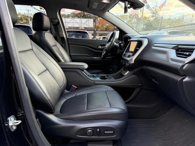 Photo of 2021 Ebony Twilight Metallic GMC Acadia