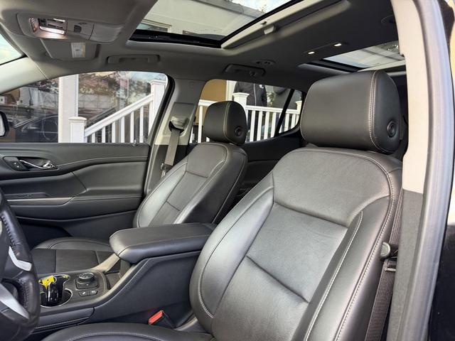 Photo of 2021 Ebony Twilight Metallic GMC Acadia