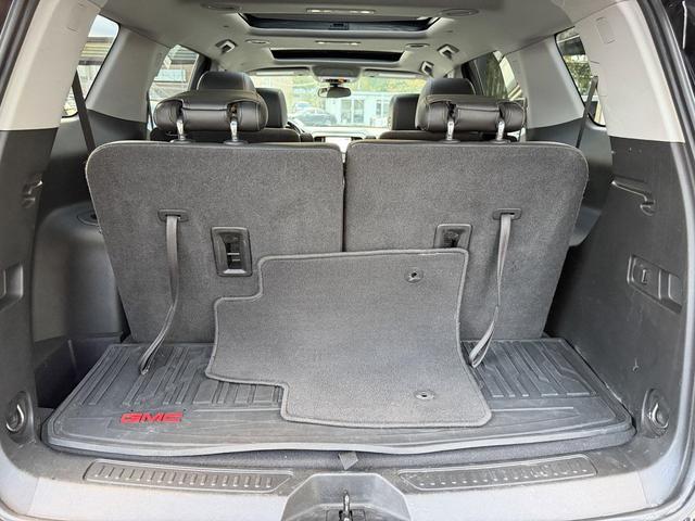 Photo of 2021 Ebony Twilight Metallic GMC Acadia