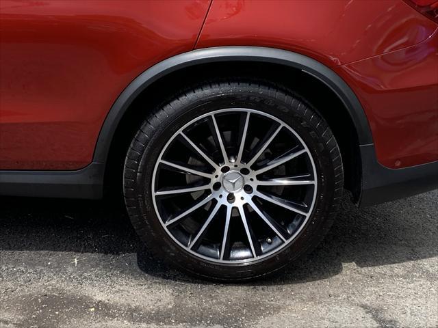 Photo of 2019 designo Cardinal Red Mercedes-Benz AMG GLC 43