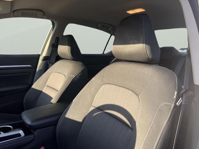 Photo of 2023 Brilliant Silver Metallic Nissan Altima