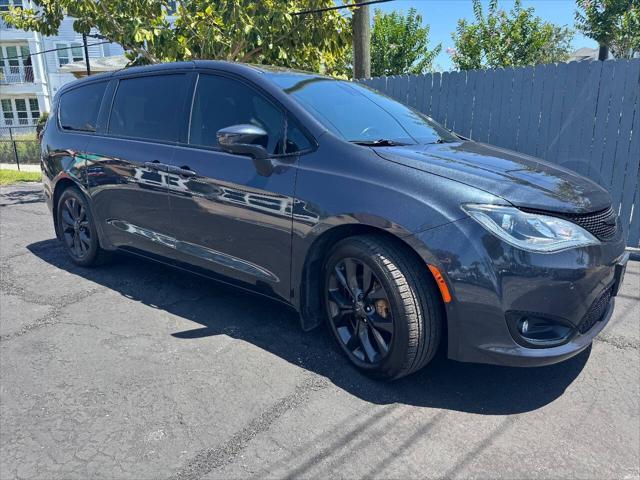2019 Chrysler Pacifica