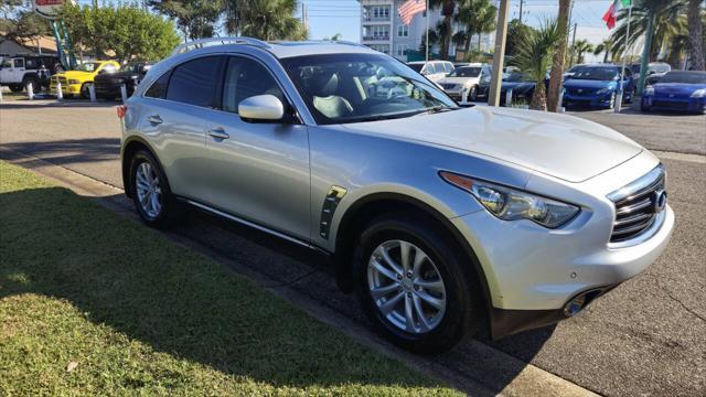 2012 Infiniti FX35