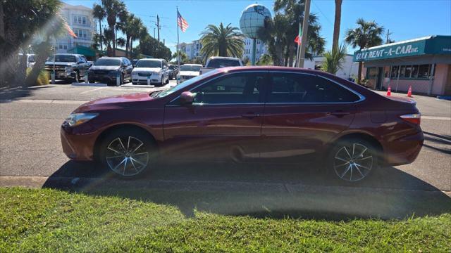 Photo of 2016 Burgundy Toyota Camry