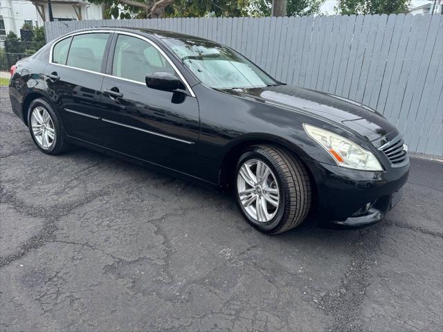 2013 Infiniti G37X