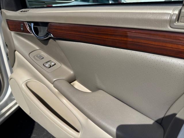 2000 Cadillac Deville