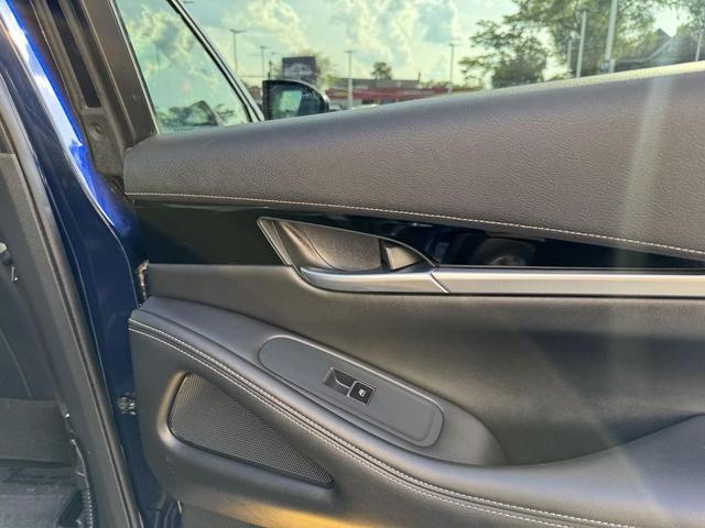 Photo of 2022 Grand Blue INFINITI QX60