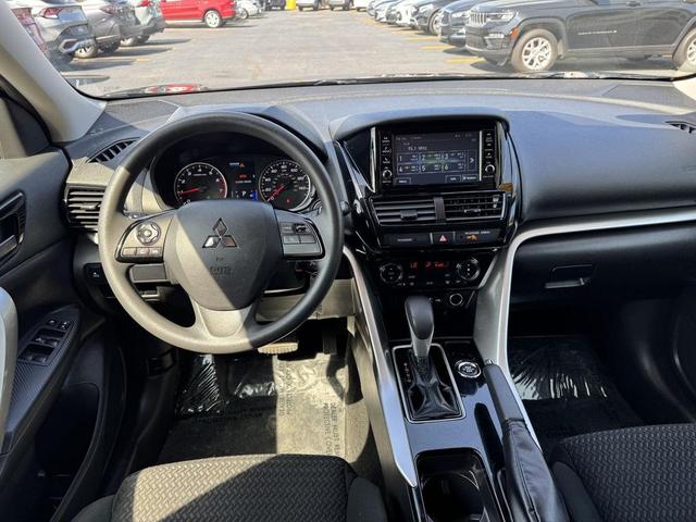 Photo of 2022 Labrador Black Pearl Mitsubishi Eclipse Cross