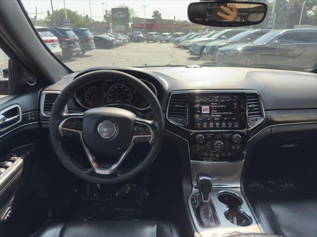 Photo of 2019 Slate Blue Pearlcoat Jeep Grand Cherokee