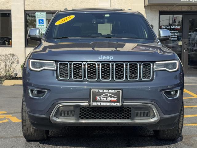 Photo of 2019 Slate Blue Pearlcoat Jeep Grand Cherokee