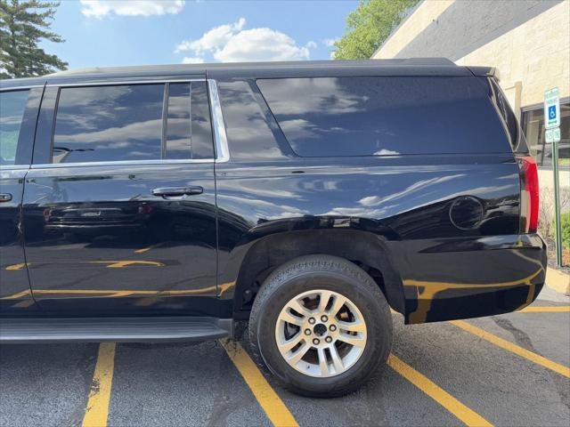 Photo of 2019 Black Chevrolet Suburban