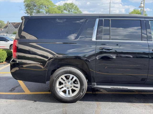 Photo of 2019 Black Chevrolet Suburban