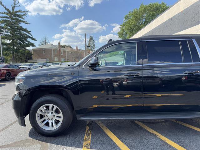 Photo of 2019 Black Chevrolet Suburban