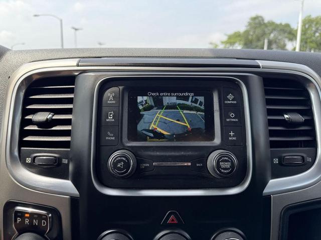 Photo of 2020 Granite Crystal Metallic Clearcoat RAM 1500 Classic
