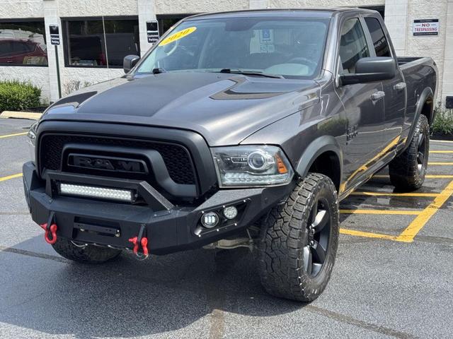 Photo of 2020 Granite Crystal Metallic Clearcoat RAM 1500 Classic