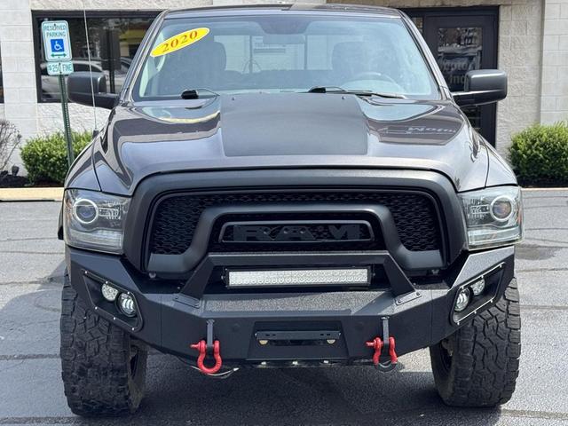 Photo of 2020 Granite Crystal Metallic Clearcoat RAM 1500 Classic