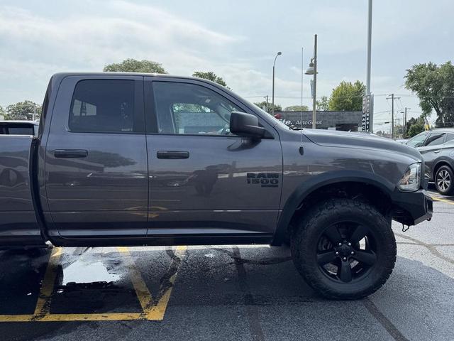 Photo of 2020 Granite Crystal Metallic Clearcoat RAM 1500 Classic