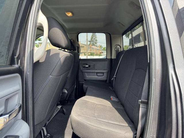 Photo of 2020 Granite Crystal Metallic Clearcoat RAM 1500 Classic
