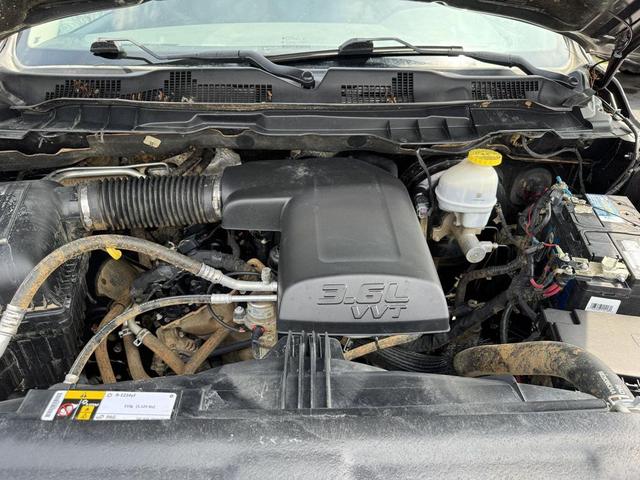 Photo of 2020 Granite Crystal Metallic Clearcoat RAM 1500 Classic