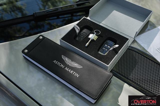 Photo of 2017 Silver Aston Martin V12 Vantage S