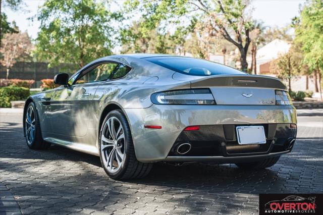 Photo of 2017 Silver Aston Martin V12 Vantage S