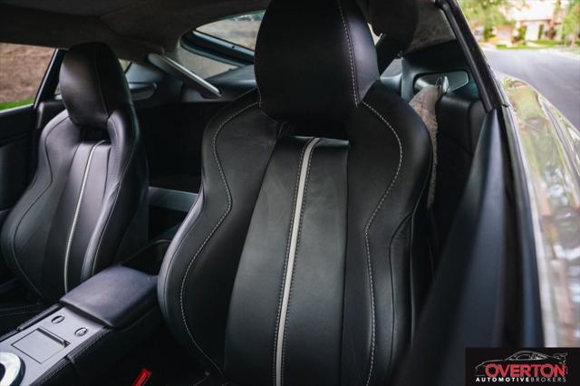 Photo of 2017 Silver Aston Martin V12 Vantage S
