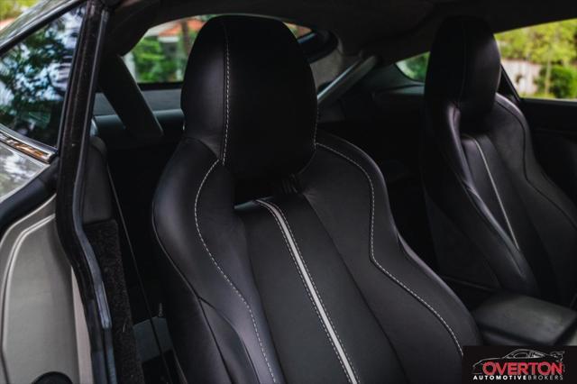 Photo of 2017 Silver Aston Martin V12 Vantage S