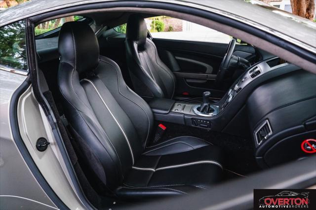 Photo of 2017 Silver Aston Martin V12 Vantage S